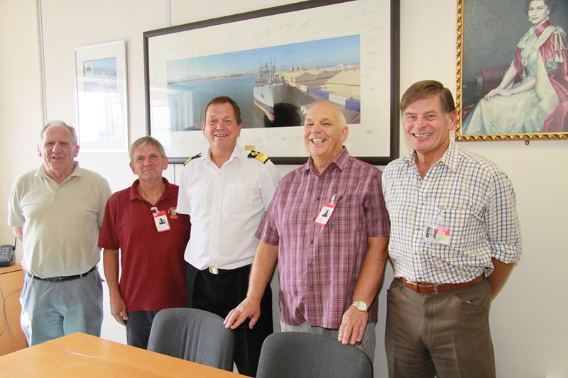 THE COMMODORE VISITS THE NEW OFFICE - RFA ASSOCIATION